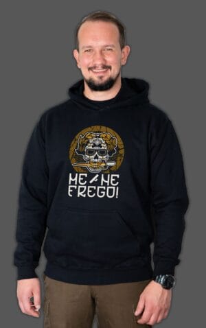Bluza z kapturem Me Ne Frego